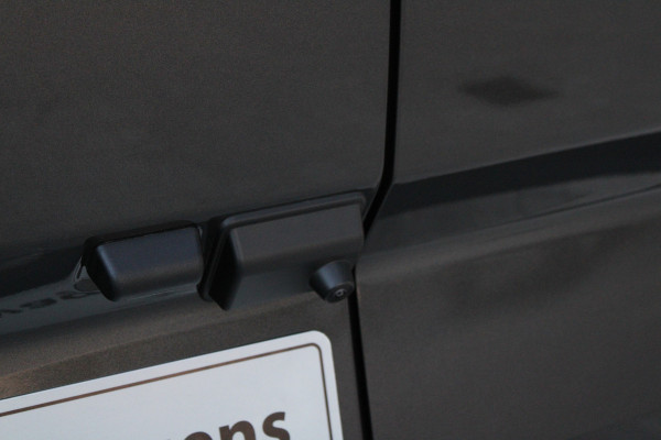 Ford Transit Custom 320 2.0 TDCI L2H1 Trend 170pk - Stoelverwarming - LED - Camera - Carplay/Android - Cruise - Rijklaar