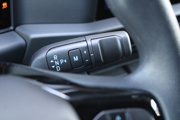 Ford Transit Custom 320 2.0 TDCI L2H1 Trend 170pk - Stoelverwarming - LED - Camera - Carplay/Android - Cruise - Rijklaar