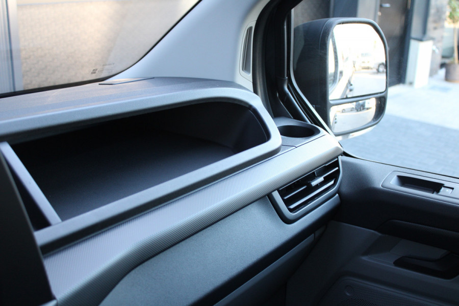 Ford Transit Custom 320 2.0 TDCI L2H1 Trend 170pk - Stoelverwarming - LED - Camera - Carplay/Android - Cruise - Rijklaar