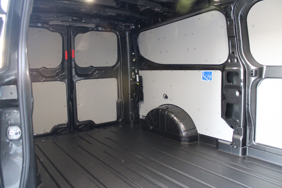 Ford Transit Custom 320 2.0 TDCI L2H1 Trend 170pk - Stoelverwarming - LED - Camera - Carplay/Android - Cruise - Rijklaar
