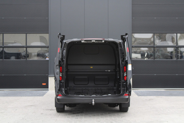 Ford Transit Custom 320 2.0 TDCI L2H1 Trend DC 136pk - Trekhaak - Camera - Stoelverwarming - Carplay/Android - Rijklaar
