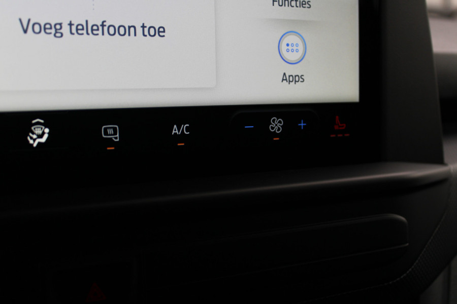 Ford Transit Custom 320 2.0 TDCI L2H1 Trend DC 136pk - Trekhaak - Camera - Stoelverwarming - Carplay/Android - Rijklaar