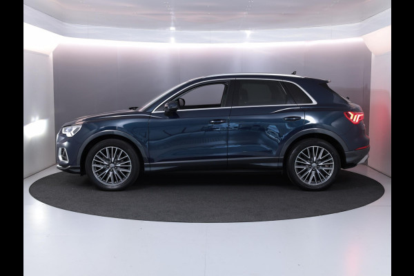 Audi Q3 35 TFSI Pro Line business 150 pk S-tronic | Navigatie | Parkeersensoren achter | Adaptieve cruise control | Lichtmetalen velgen 19" | Stoelverwarming |