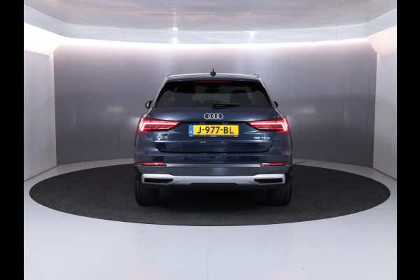 Audi Q3 35 TFSI Pro Line business 150 pk S-tronic | Navigatie | Parkeersensoren achter | Adaptieve cruise control | Lichtmetalen velgen 19" | Stoelverwarming |