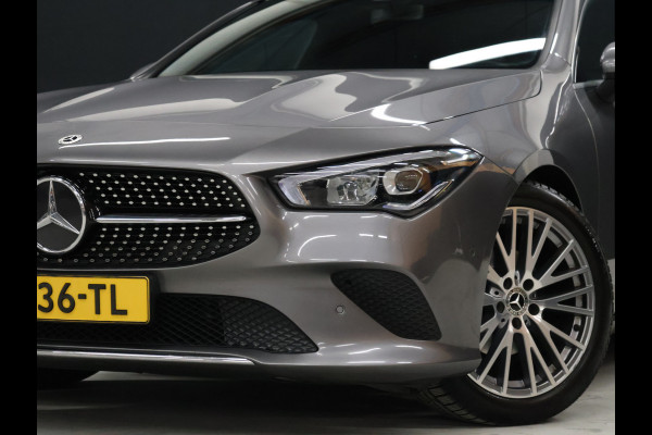 Mercedes-Benz CLA-Klasse Shooting Brake 180 Business Solution Luxury [AUTOMATISCHE ACHTERKLEP, CAMERA, PDC 360, CRUISE CONTROL, FLIPPERS, SFEERVERLICHTING, BLUETOOTH TELEFOON, AUTOMATISCHE AIRCONDITIONING, NIEUWSTAAT]