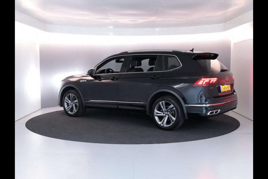 Volkswagen Tiguan Allspace 1.5 TSI R-Line Business 150 pk Automaat (DSG) | Verlengde garantie | Navigatie | Parkeersensoren | Matrix LED koplampen | Stoelverwarming | R-Line |