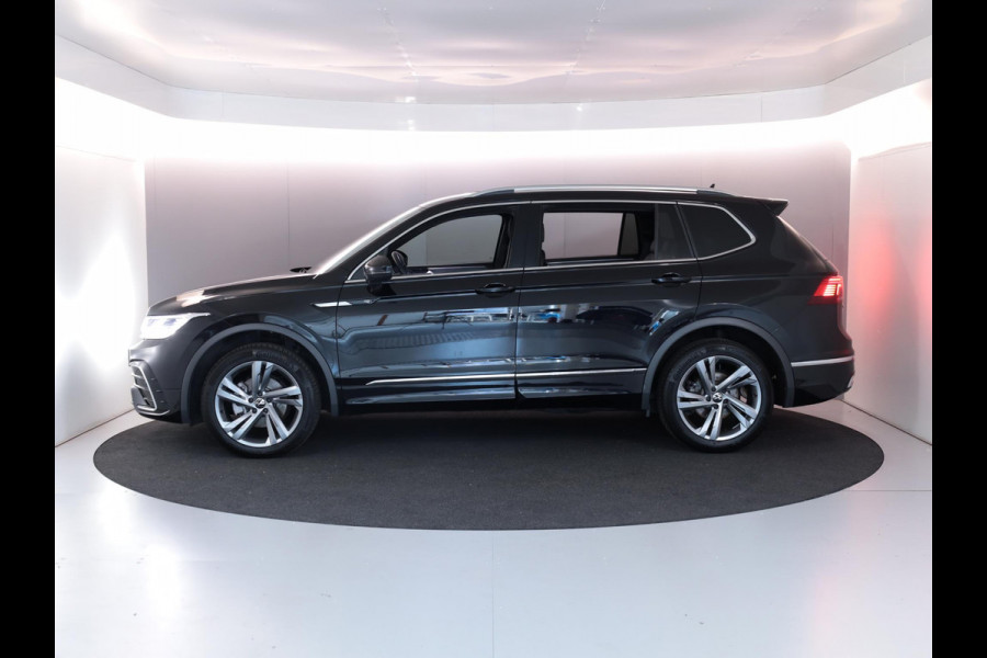 Volkswagen Tiguan Allspace 1.5 TSI R-Line Business 150 pk Automaat (DSG) | Verlengde garantie | Navigatie | Parkeersensoren | Matrix LED koplampen | Stoelverwarming | R-Line |