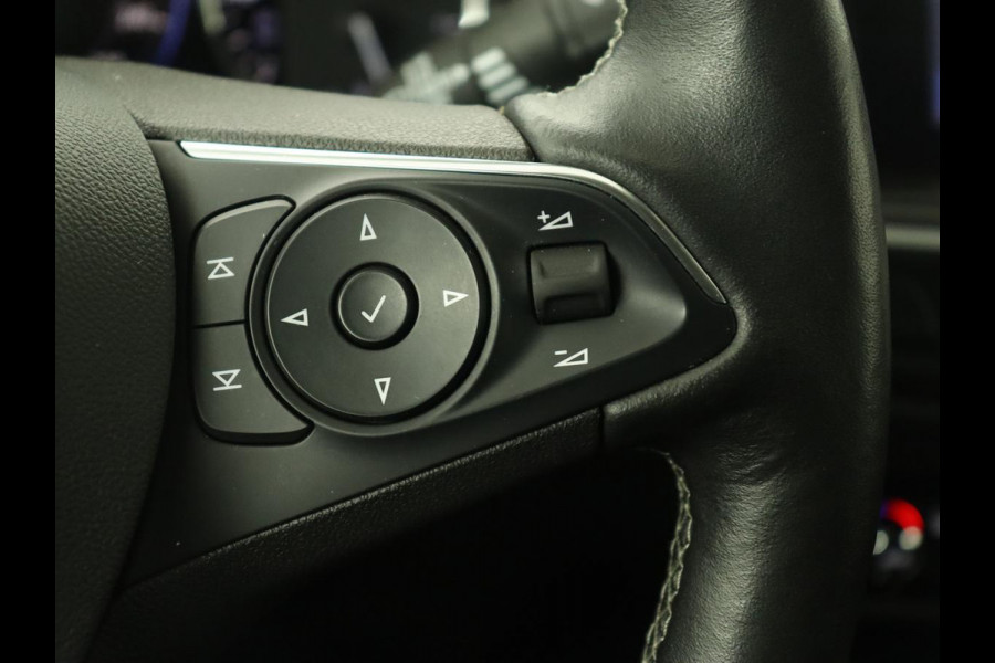 Opel Insignia 1.5 CDTI Ultimate | Leder | Trekhaak | Stoelverwarming | Matrix LED | Camera | Stuurverwarming | Carplay | Navigatie