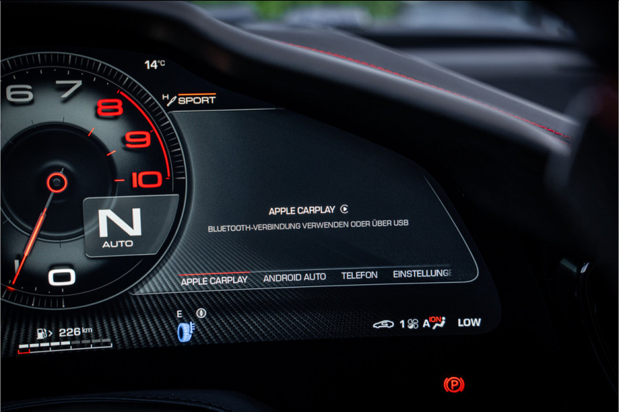 Ferrari Purosangue Esteso 6.5 V12 - Novitec | 755pk | Carbon | Panorama | Stoelmassage & Koeling