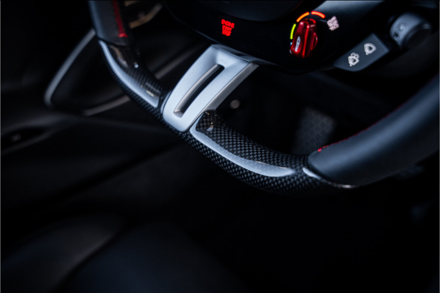 Ferrari Purosangue Esteso 6.5 V12 - Novitec | 755pk | Carbon | Panorama | Stoelmassage & Koeling