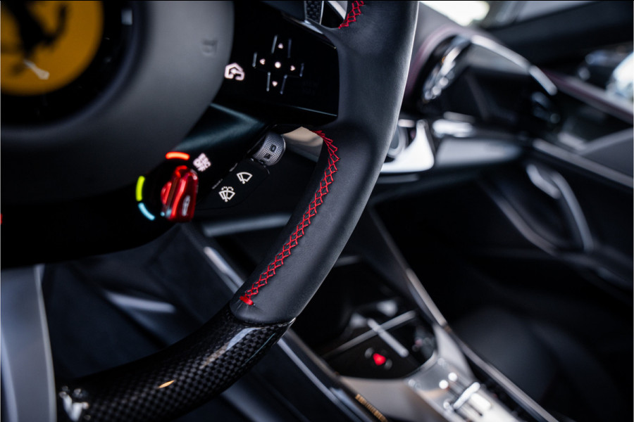 Ferrari Purosangue Esteso 6.5 V12 - Novitec | 755pk | Carbon | Panorama | Stoelmassage & Koeling