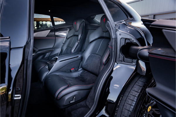 Ferrari Purosangue Esteso 6.5 V12 - Novitec | 755pk | Carbon | Panorama | Stoelmassage & Koeling
