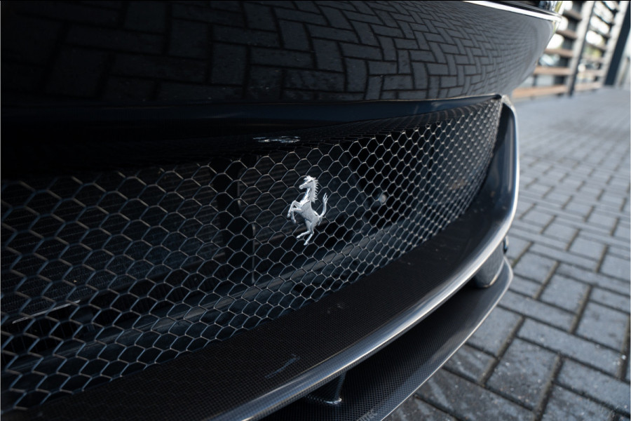 Ferrari Purosangue Esteso 6.5 V12 - Novitec | 755pk | Carbon | Panorama | Stoelmassage & Koeling