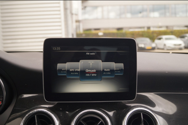 Mercedes-Benz CLA-Klasse 180d Edition -NAVI-AIRCO-PDC-CRUISE-