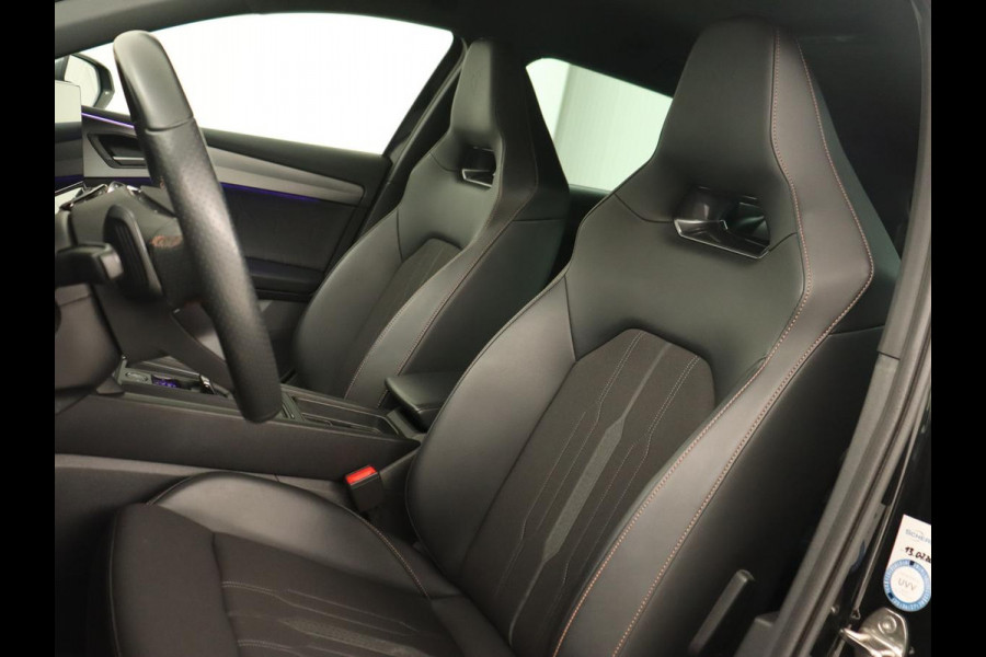 CUPRA Leon 1.4 e-Hybrid VZ | 245pk | Stoel & stuurverwarming | Adaptive cruise | Camera | Carplay | Navigatie | 19'' lichtmetalen velgen | Digital Cockpit | Sportstoelen | PHEV | Plug In