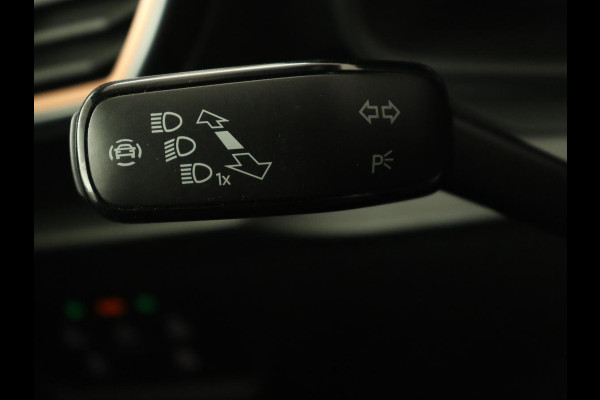 CUPRA Leon 1.4 e-Hybrid VZ | 245pk | Stoel & stuurverwarming | Adaptive cruise | Camera | Carplay | Navigatie | 19'' lichtmetalen velgen | Digital Cockpit | Sportstoelen | PHEV | Plug In