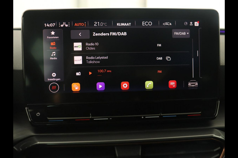 CUPRA Leon 1.4 e-Hybrid VZ | 245pk | Stoel & stuurverwarming | Adaptive cruise | Camera | Carplay | Navigatie | 19'' lichtmetalen velgen | Digital Cockpit | Sportstoelen | PHEV | Plug In