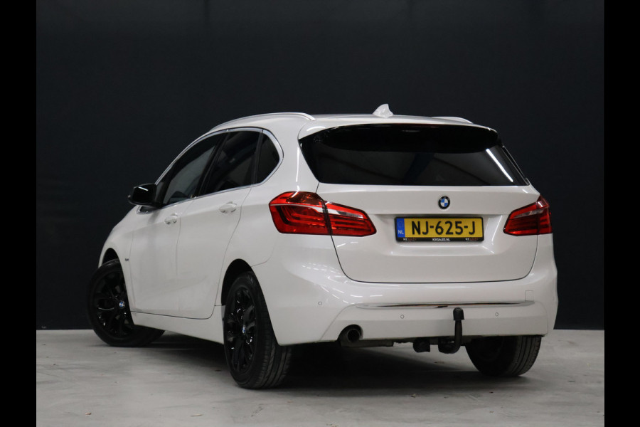 BMW 2 Serie Active Tourer 218i Centennial High Executive [HEAD-UP DISPLAY, GROOT NAVIGATIE, TREKHAAK, PDC V+A, CRUISE CONTROL, BLUETOOTH TELEFOON, STOELVERWARMING, AUTOMATISCHE AIRCO, NIEUWSTAAT]