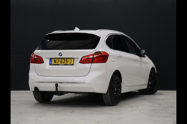 BMW 2 Serie Active Tourer 218i Centennial High Executive [HEAD-UP DISPLAY, GROOT NAVIGATIE, TREKHAAK, PDC V+A, CRUISE CONTROL, BLUETOOTH TELEFOON, STOELVERWARMING, AUTOMATISCHE AIRCO, NIEUWSTAAT]