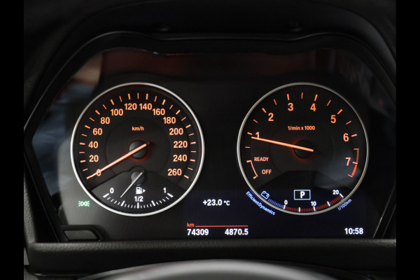 BMW 2 Serie Active Tourer 218i Centennial High Executive [HEAD-UP DISPLAY, GROOT NAVIGATIE, TREKHAAK, PDC V+A, CRUISE CONTROL, BLUETOOTH TELEFOON, STOELVERWARMING, AUTOMATISCHE AIRCO, NIEUWSTAAT]