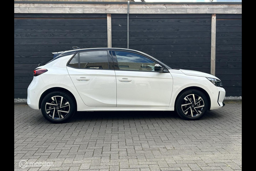 Opel Corsa 1.2 Turbo GS 100 PK clima / fm nav + carplay / 17" lm / LED