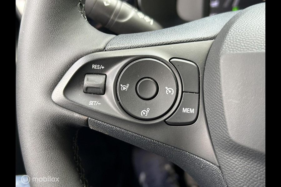 Opel Corsa 1.2 Turbo GS 100 PK clima / fm nav + carplay / 17" lm / LED