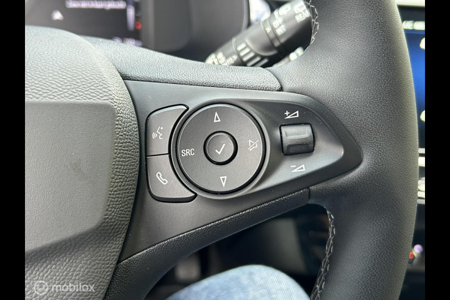 Opel Corsa 1.2 Turbo GS 100 PK clima / fm nav + carplay / 17" lm / LED