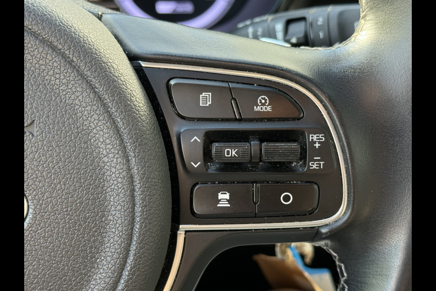 Kia Niro 1.6 GDi Hybrid DynamicLine | CLIMA | NAVI | CAMERA A | CARPLAY | PDC 2X | AD CRUISE | PRIVACY GLASS |