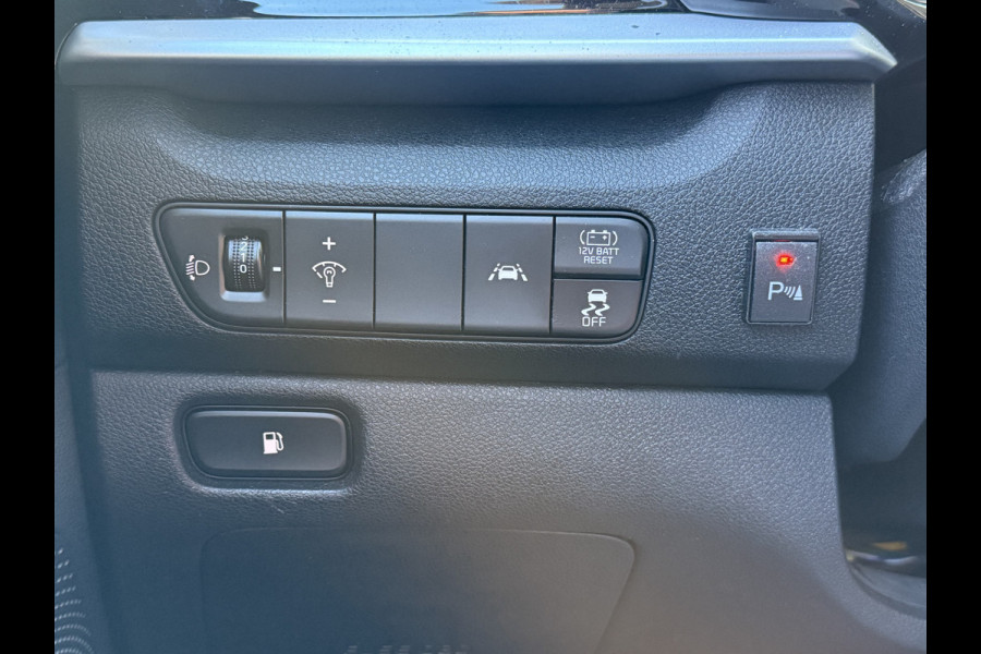 Kia Niro 1.6 GDi Hybrid DynamicLine | CLIMA | NAVI | CAMERA A | CARPLAY | PDC 2X | AD CRUISE | PRIVACY GLASS |