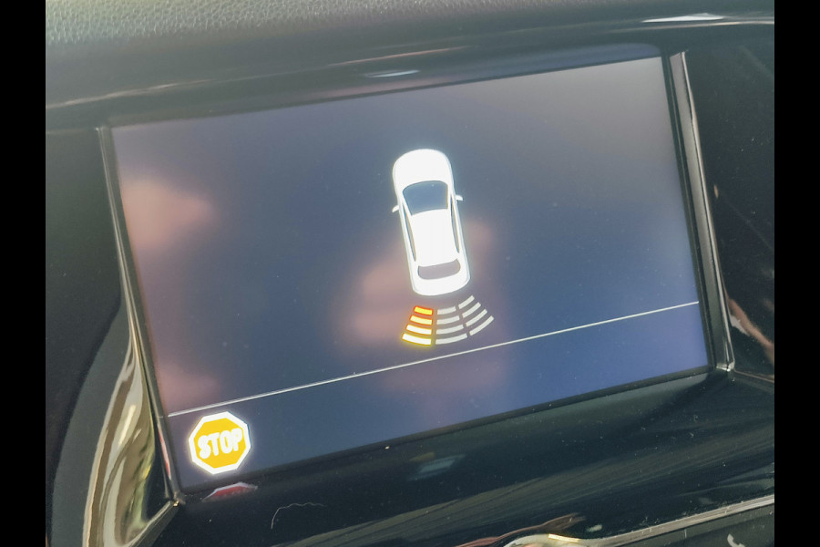 Opel KARL 1.0 Rocks Online Edition AUTOMAAT Rijklaar + 12 maanden Bovag-garantie Henk Jongen Auto's in Helmond,  al 50 jaar service zoals 't hoort!