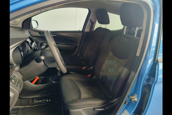 Opel KARL 1.0 Rocks Online Edition AUTOMAAT Rijklaar + 12 maanden Bovag-garantie Henk Jongen Auto's in Helmond,  al 50 jaar service zoals 't hoort!