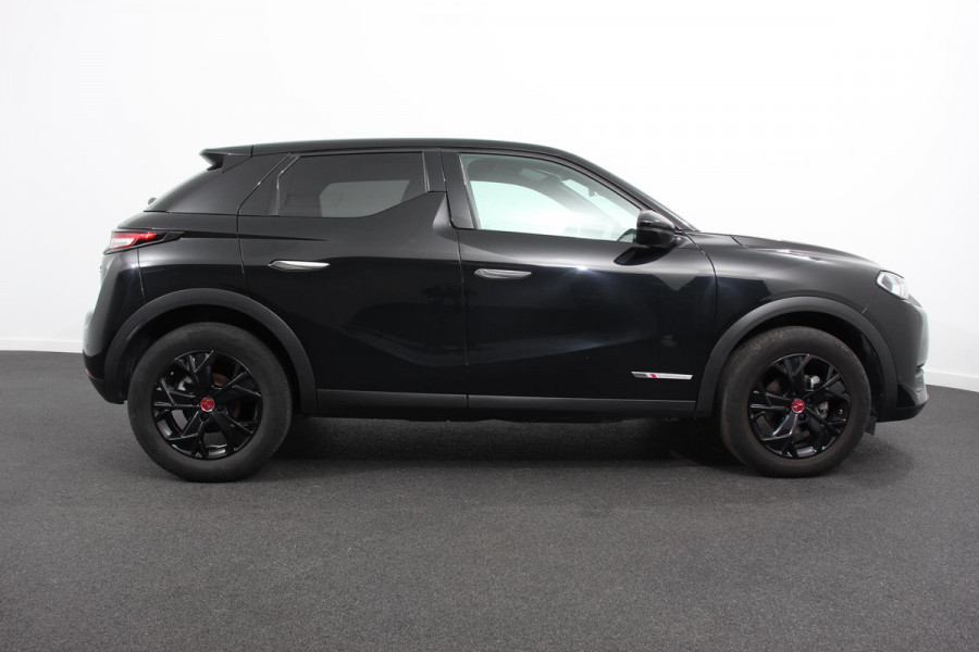 DS DS 3 Crossback 1.2 PureTech 130 PK Automaat Performance Line | Climate Control | Parkeer sensoren Achter | Lichtmetalen velgen