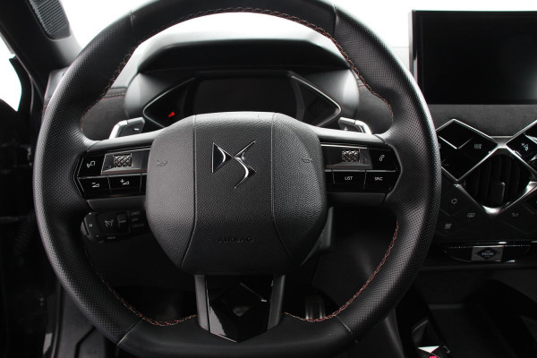 DS DS 3 Crossback 1.2 PureTech 130 PK Automaat Performance Line | Climate Control | Parkeer sensoren Achter | Lichtmetalen velgen