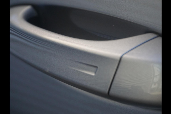 Peugeot 3008 1.2 Hybrid 136 GT 360° Camera |Alcantara interieur