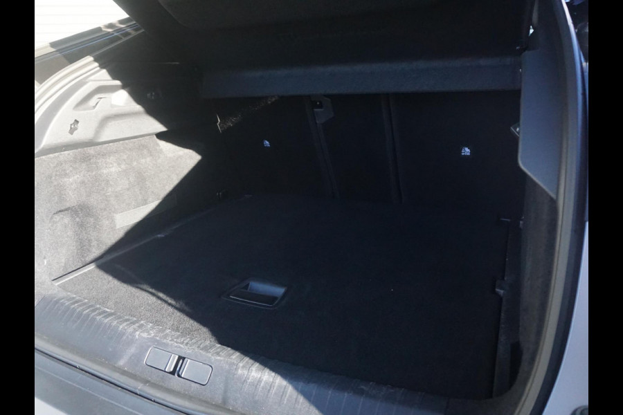 Peugeot 3008 1.2 Hybrid 136 GT 360° Camera |Alcantara interieur
