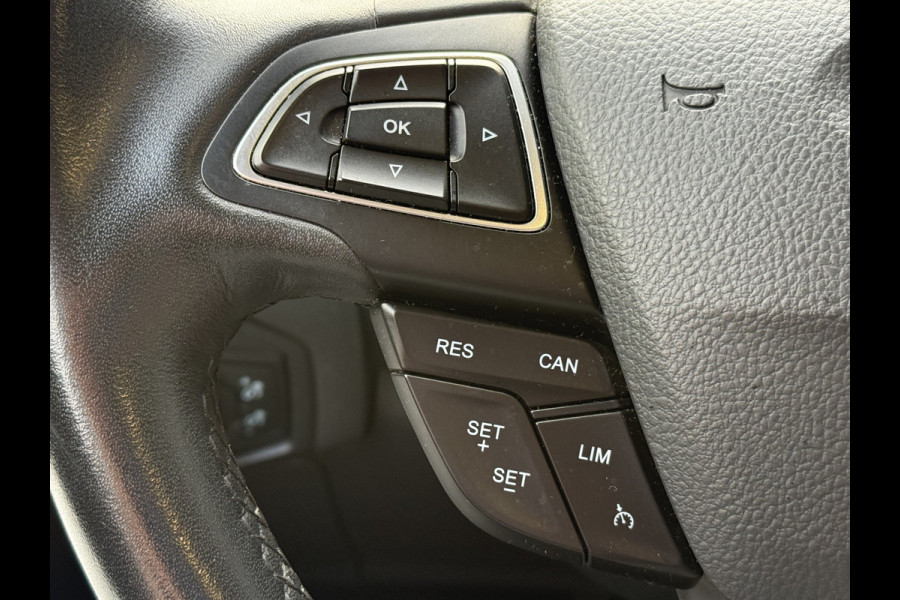 Ford Focus BWJ 2018 | 1.0 126PK Titanium | TREKHAAK | CAMERA  | CLIMA | NAVI | CARPLAY | SPORTSTOELEN | CRUISE | PDC 2X