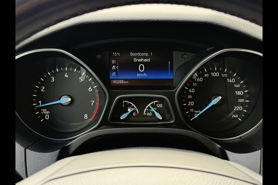 Ford Focus BWJ 2018 | 1.0 126PK Titanium | TREKHAAK | CAMERA  | CLIMA | NAVI | CARPLAY | SPORTSTOELEN | CRUISE | PDC 2X
