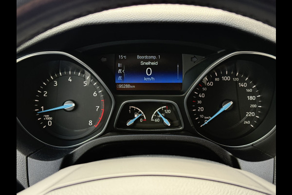 Ford Focus BWJ 2018 | 1.0 126PK Titanium | TREKHAAK | CAMERA  | CLIMA | NAVI | CARPLAY | SPORTSTOELEN | CRUISE | PDC 2X