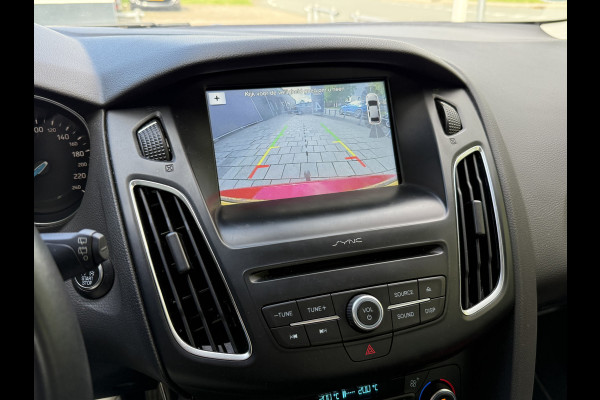Ford Focus BWJ 2018 | 1.0 126PK Titanium | TREKHAAK | CAMERA  | CLIMA | NAVI | CARPLAY | SPORTSTOELEN | CRUISE | PDC 2X