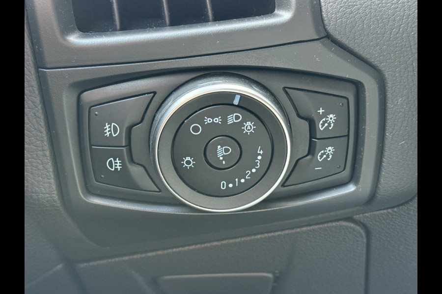 Ford Focus BWJ 2018 | 1.0 126PK Titanium | TREKHAAK | CAMERA  | CLIMA | NAVI | CARPLAY | SPORTSTOELEN | CRUISE | PDC 2X
