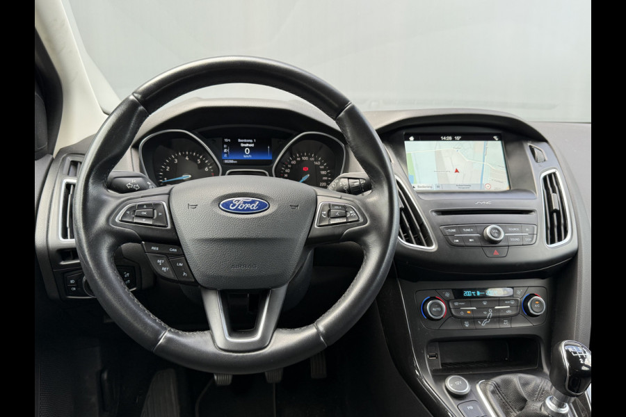 Ford Focus BWJ 2018 | 1.0 126PK Titanium | TREKHAAK | CAMERA  | CLIMA | NAVI | CARPLAY | SPORTSTOELEN | CRUISE | PDC 2X