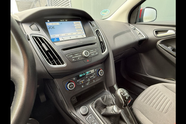 Ford Focus BWJ 2018 | 1.0 126PK Titanium | TREKHAAK | CAMERA  | CLIMA | NAVI | CARPLAY | SPORTSTOELEN | CRUISE | PDC 2X