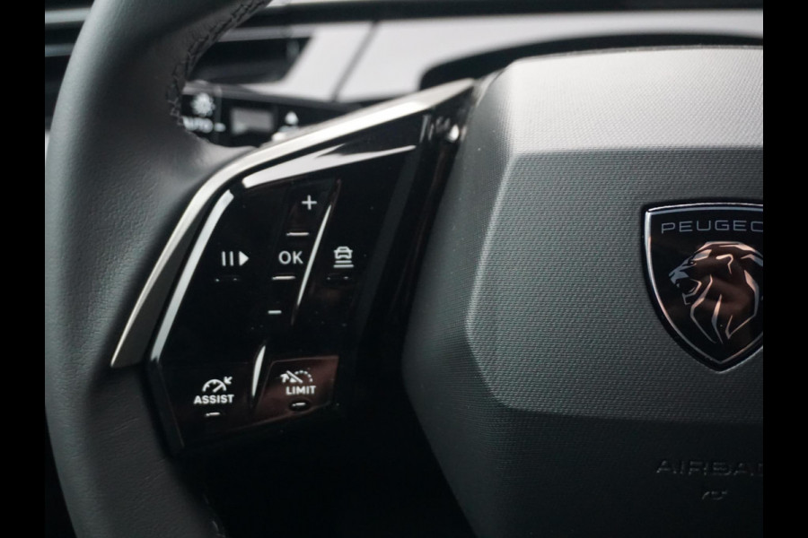 Peugeot 5008 1.2 Hybrid 145 Allure