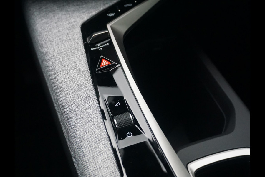 Peugeot 5008 1.2 Hybrid 145 Allure