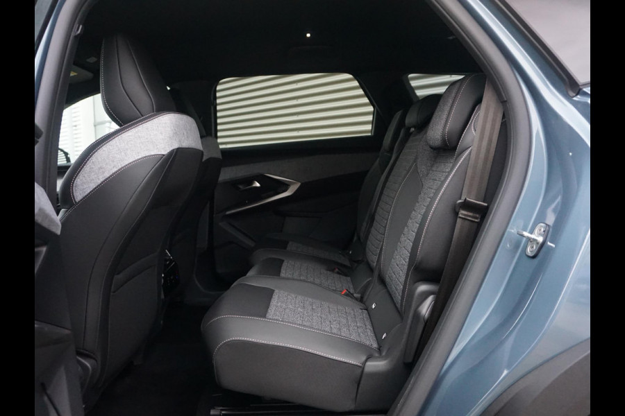 Peugeot 5008 1.2 Hybrid 145 Allure