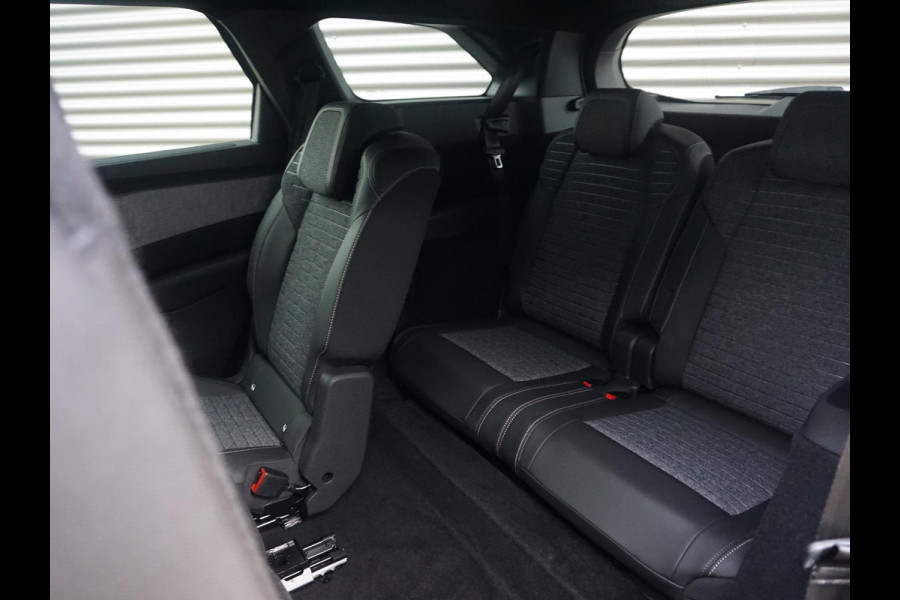 Peugeot 5008 1.2 Hybrid 145 Allure