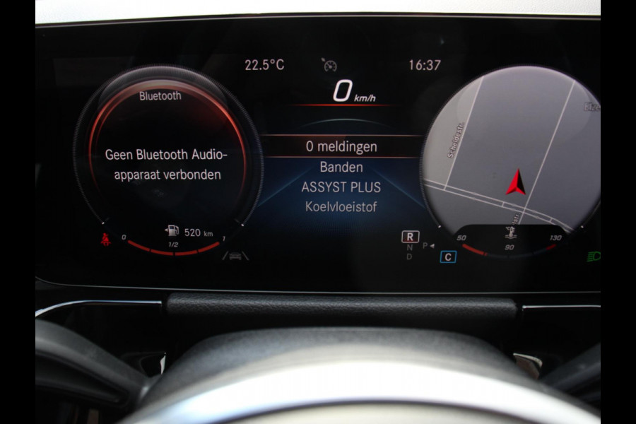 Mercedes-Benz GLA 200 163pk Automaat Progressive Mercedes-Benz GLA-klasse 200 Progressive | Panorama Dak | Navigatie | Camera | Cruise Control | LED Matrix | DAB | Memomy Stoel |