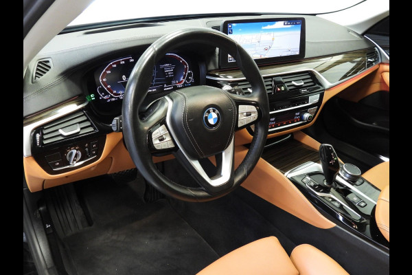 BMW 5 Serie Touring 530e Luxury Line NAVI/LEER/LASER LED/TREKH./18"LMV! BMW 5 Serie Touring 530e Luxury Line NAVI/LEER/LASER LED/TREKH./18"LMV!