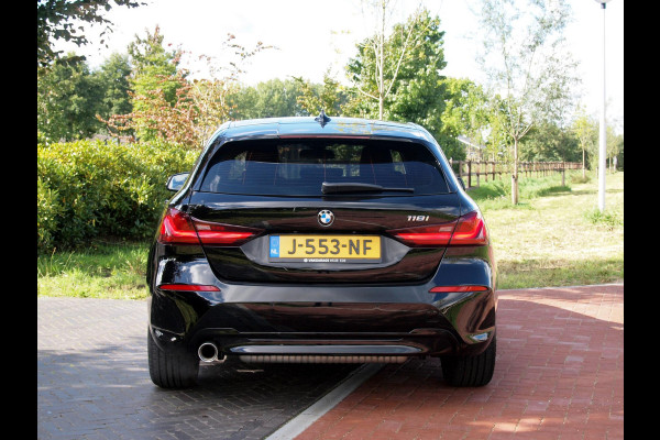 BMW 1-serie 118i Executive Edition | Apple Carplay | Cruise Control | Parkeersensoren | Automaat |