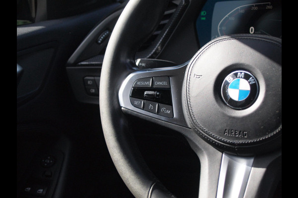 BMW 1-serie 118i Executive Edition | Apple Carplay | Cruise Control | Parkeersensoren | Automaat |